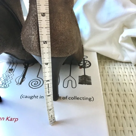 Anthropologie Brown Faux Suede Heeled Ankle Boots Size 8 - Picture 7 of 8